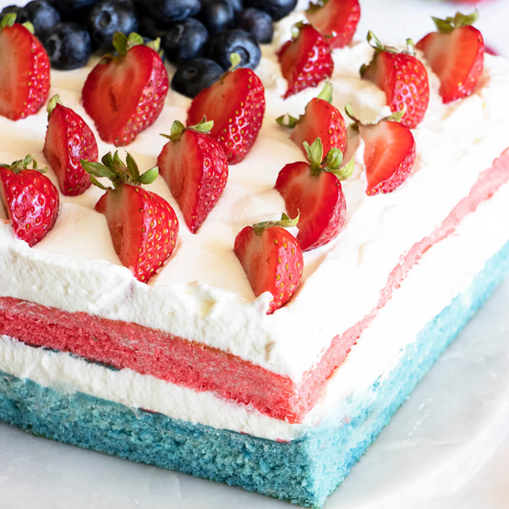 red-white-and-blue-cake-with-semi-naked-icing-delicious-little-bites