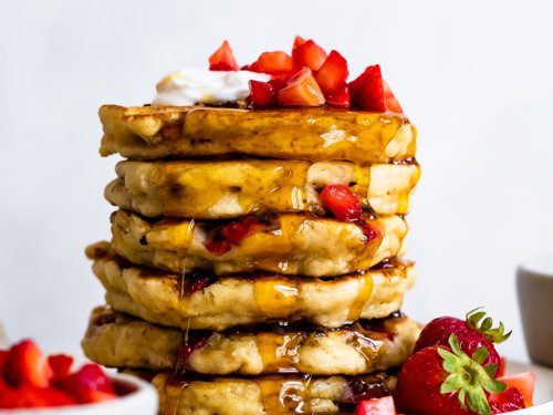 Strawberry Stuffed Pancakes | California Strawberries