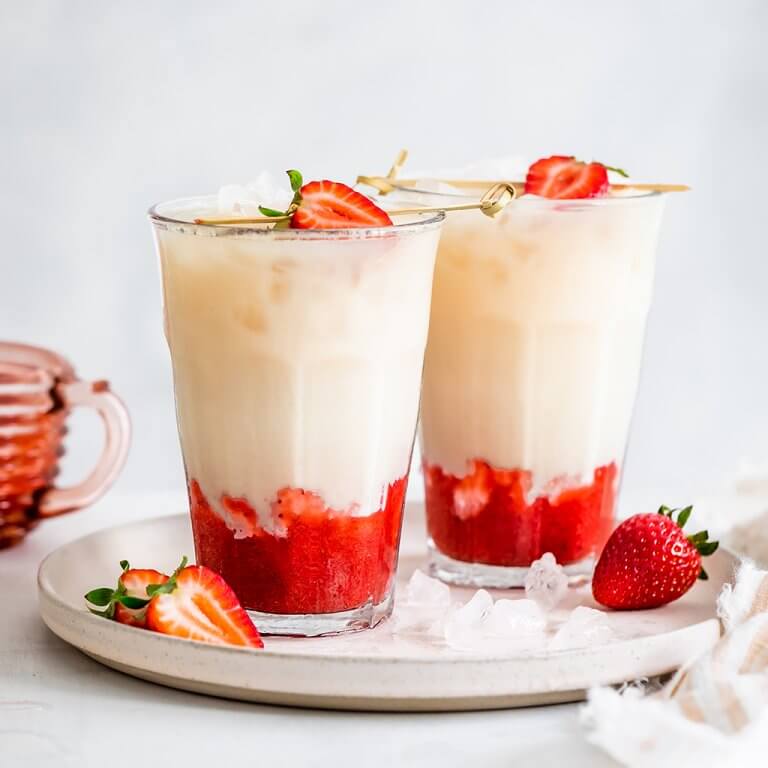 Iced Strawberry Jasmine Tea Latte - California Strawberry Commission