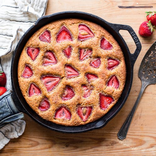 Gluten-Free Strawberry Snacking Cake - California Strawberry Commission