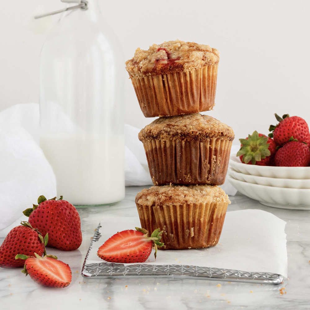 Strawberry Banana Muffins - California Strawberry Commission